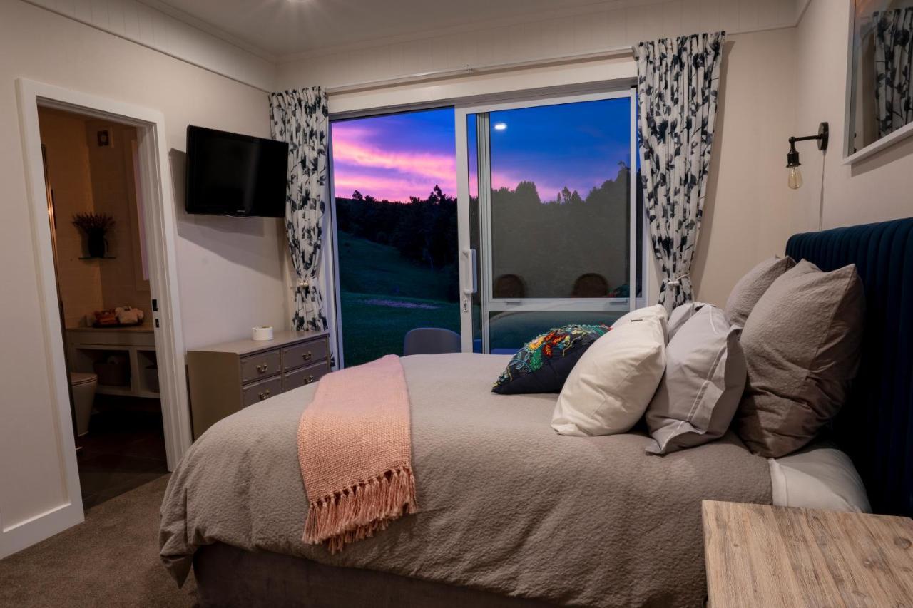 Kauri Glen BnB Te Arai Bagian luar foto