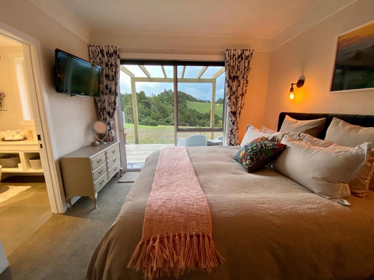 Kauri Glen BnB Te Arai Bagian luar foto
