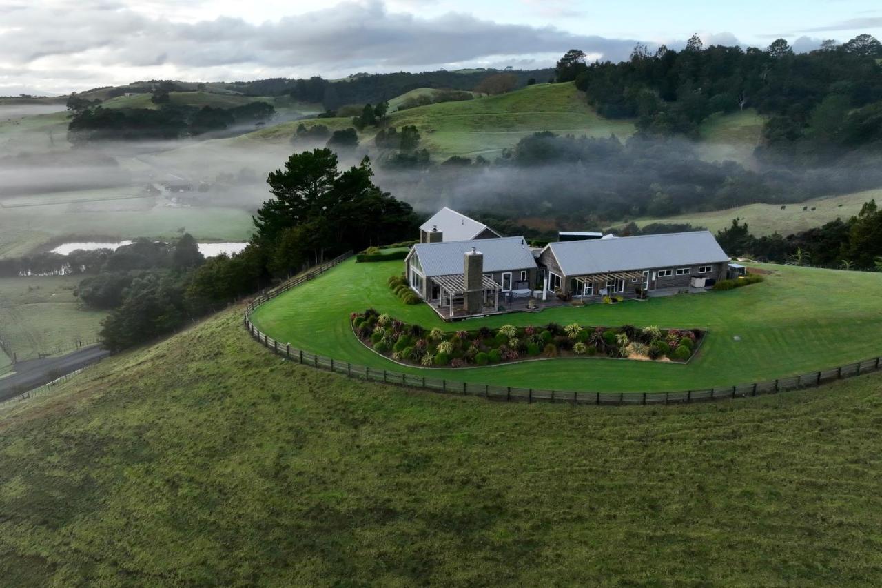 Kauri Glen BnB Te Arai Bagian luar foto